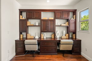 819 Cochrane Avenue-39