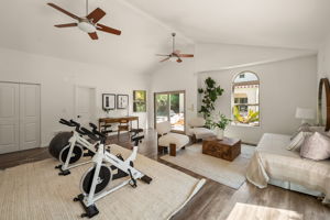 819 Cochrane Avenue-67