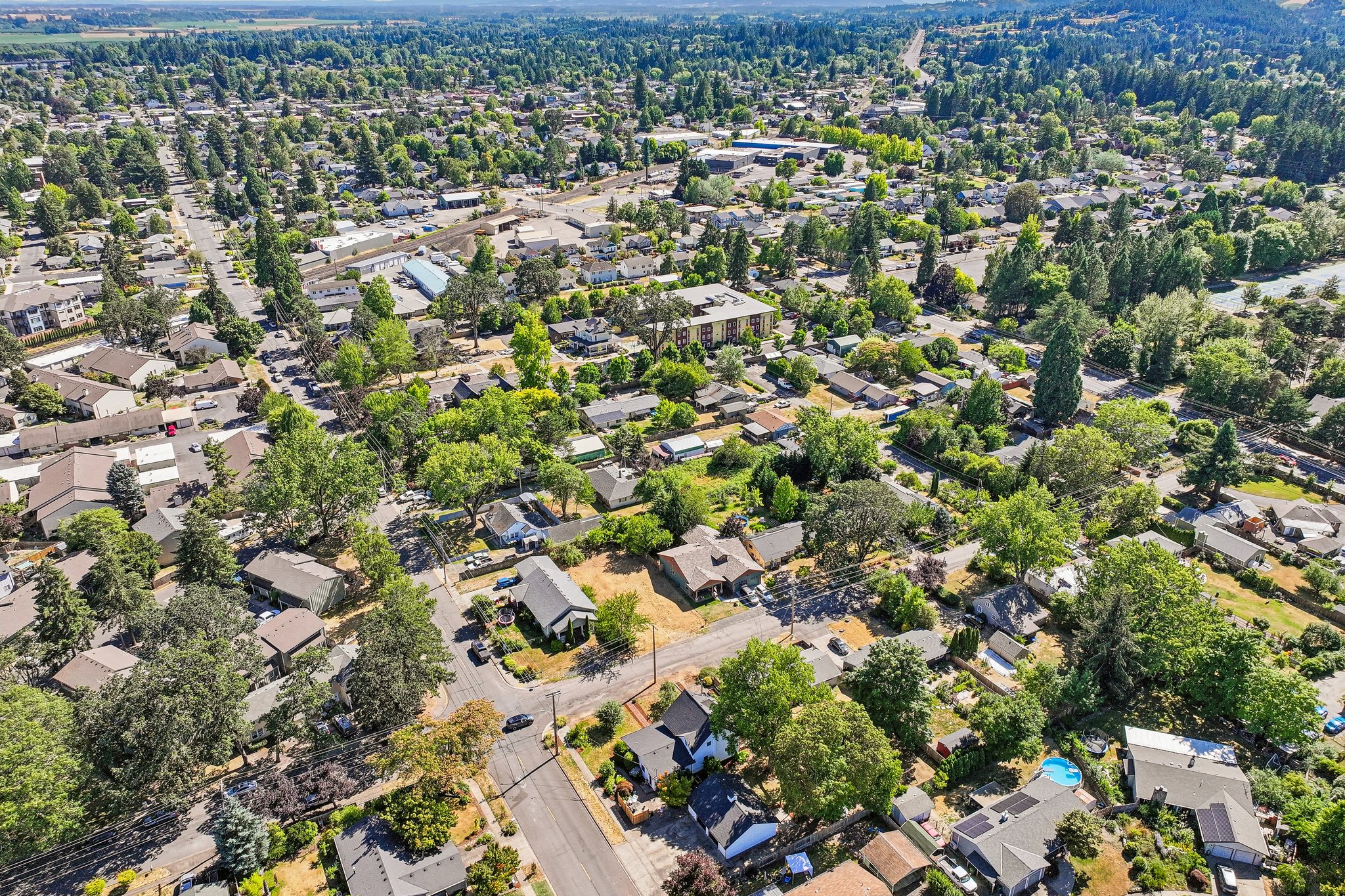 Sierra Vista Dr-S1407-067.jpg