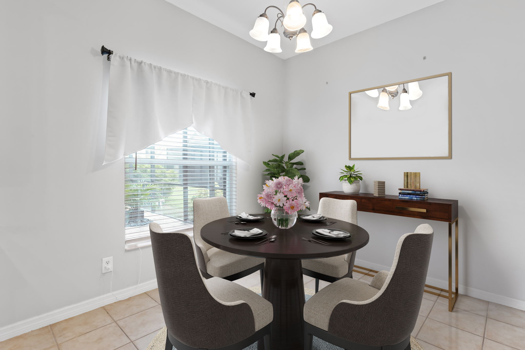 This photo has been virtually staged.