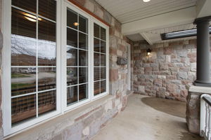 5 Front Exterior