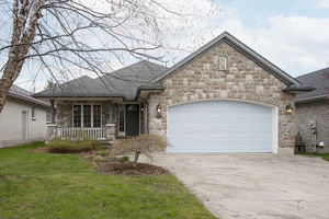1 Front Exterior