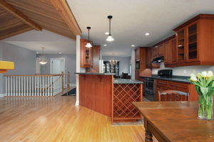 31 Kitchen