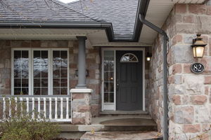 4 Front Exterior