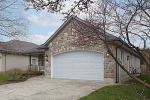 2 Front Exterior
