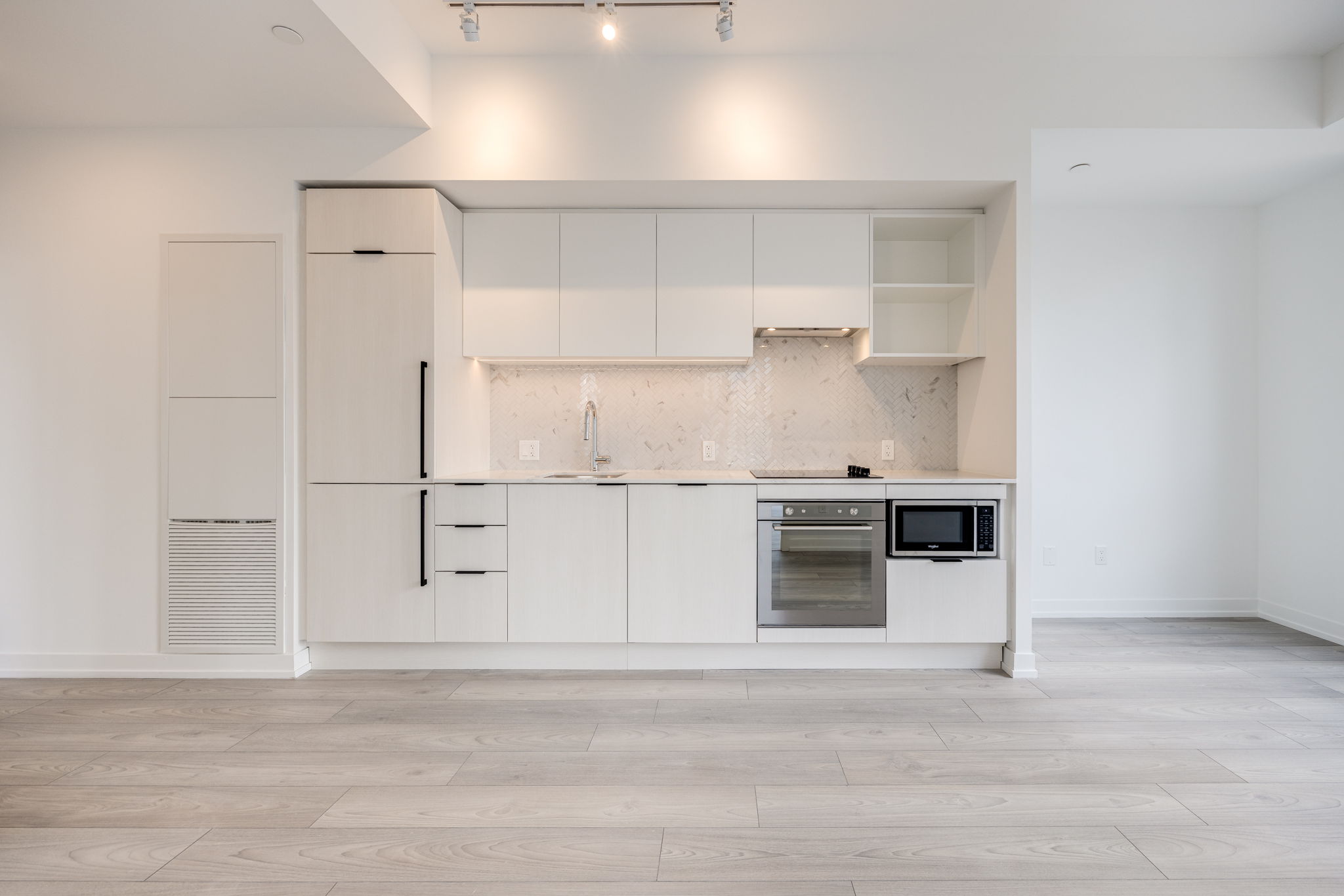 Toronto property showcase — delivered property photograph 5