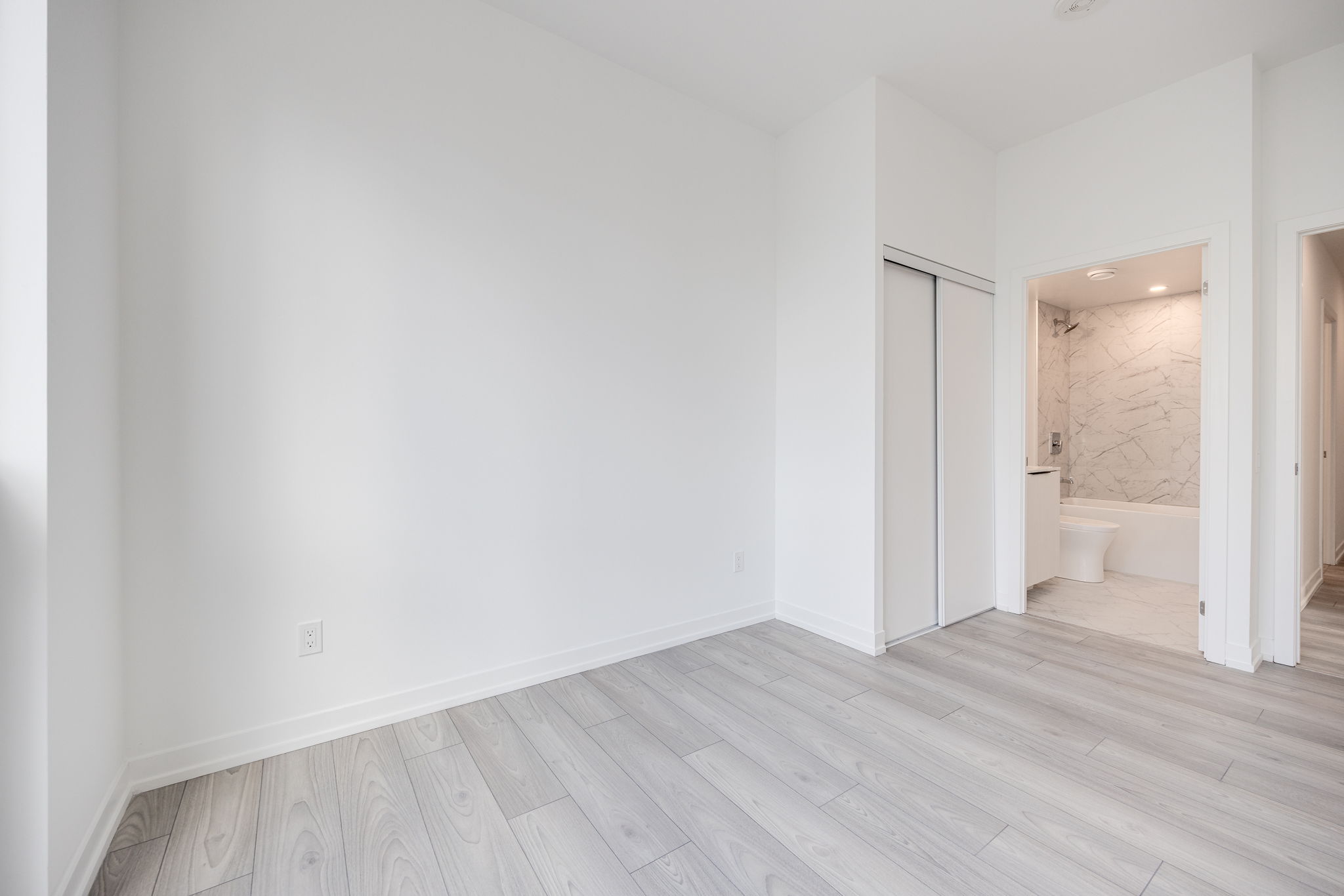 Toronto property showcase — delivered property photograph 17
