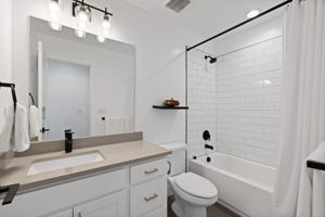  Photo 23