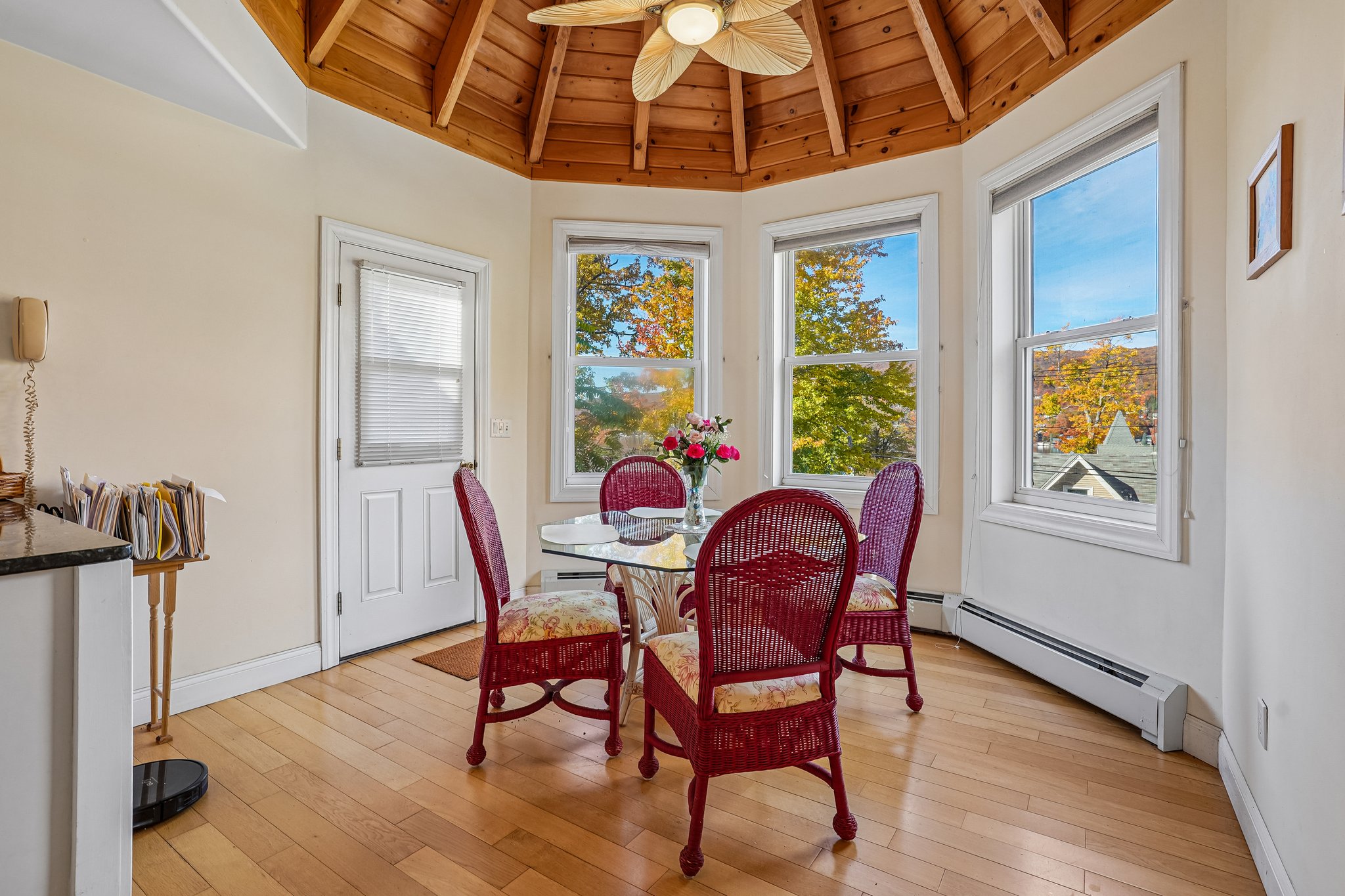 Edgemere Ave-S2910-013.jpg