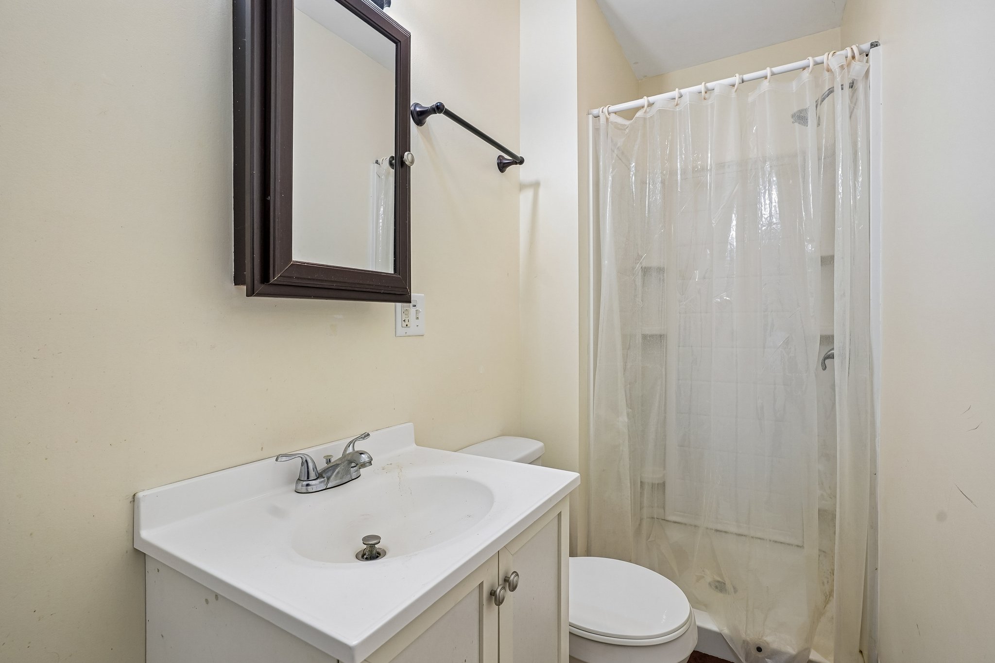 Edgemere Ave-S2910-030.jpg