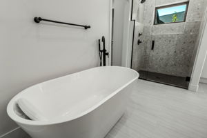  Photo 49