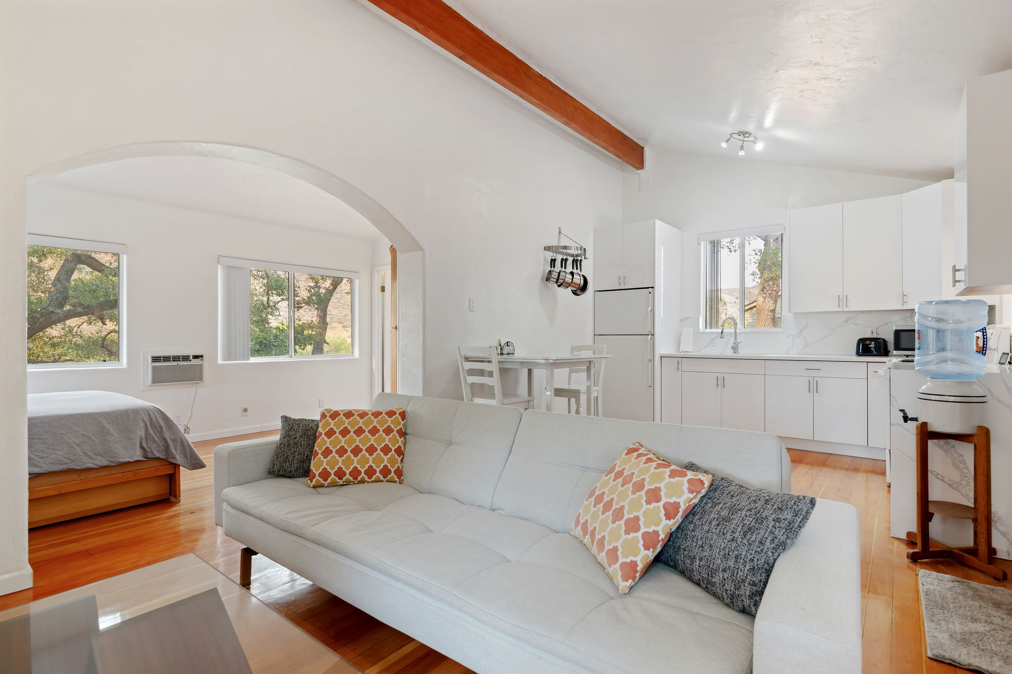 10 - Living Room