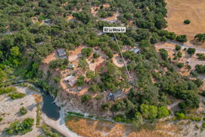 03 - 82 La Mesa Ln (aerial)