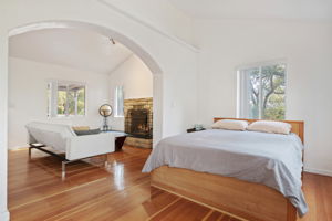17 - Bedroom