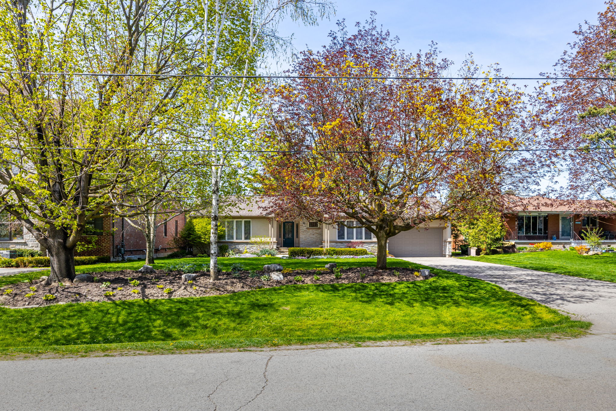 Richmond Hill property showcase — delivered property photograph 4
