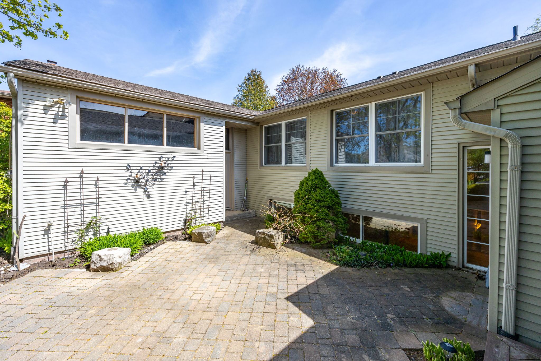 Richmond Hill property showcase — delivered property photograph 47
