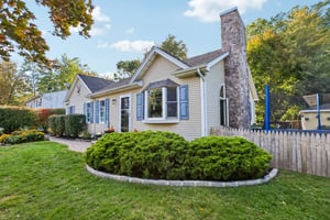 Medway Ave-S0910-005.jpg