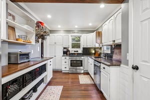 Medway Ave-S0910-021.jpg