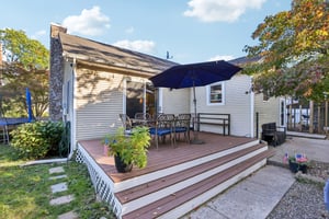 Medway Ave-S0910-049.jpg