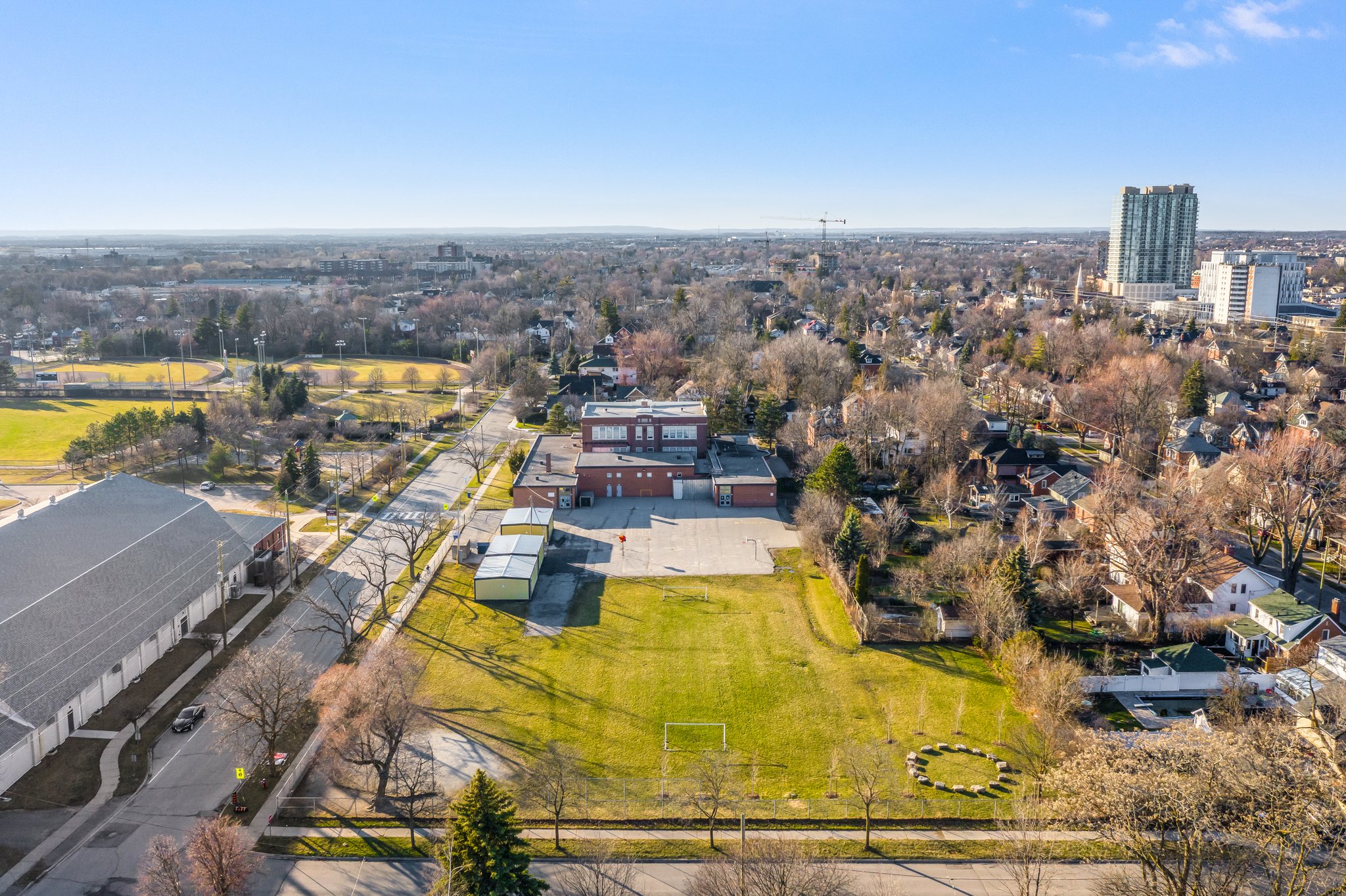 82 Mill St S, Brampton, ON L6Y 1S8, CA Photo 41