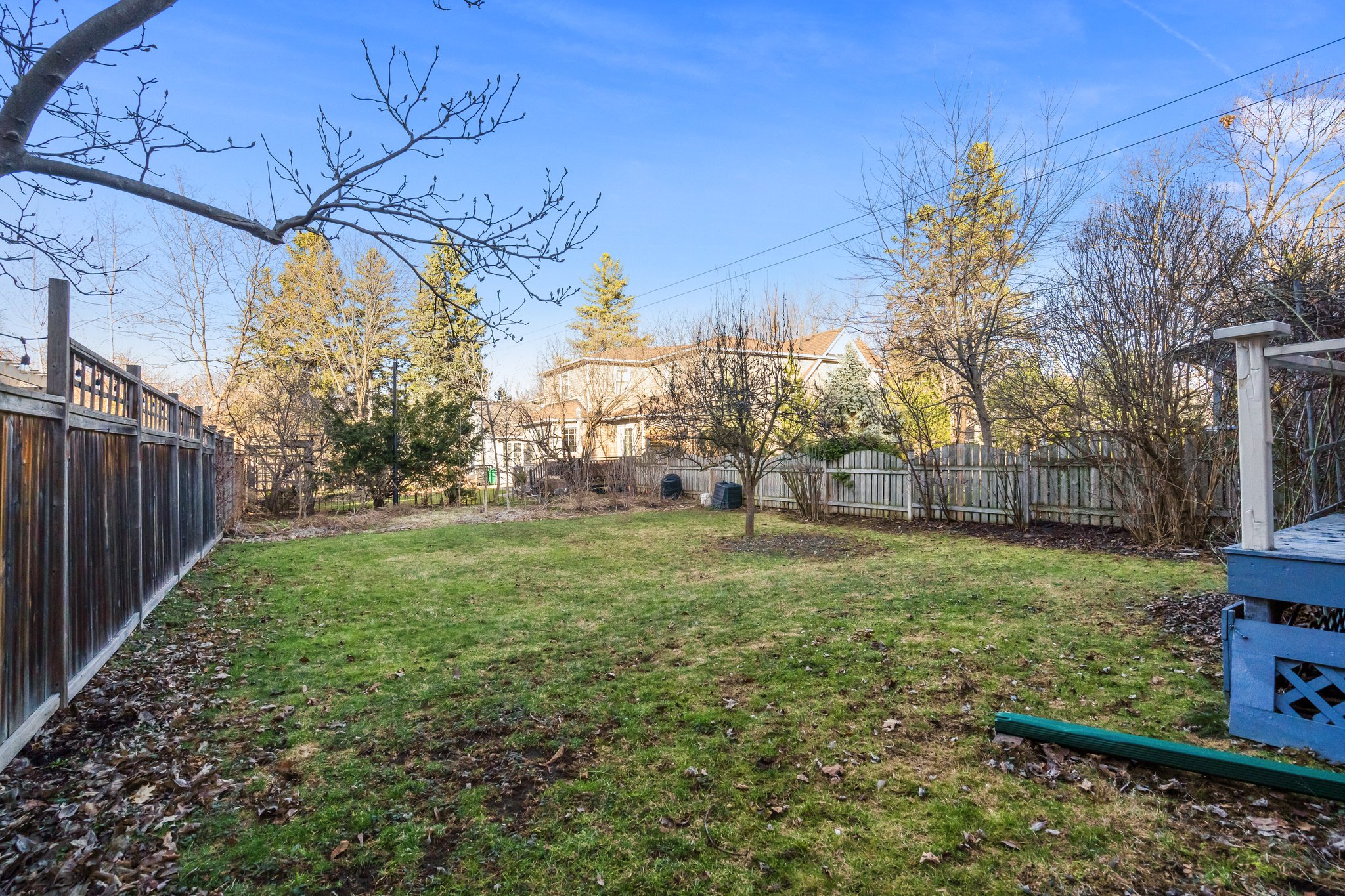 82 Mill St S, Brampton, ON L6Y 1S8, CA Photo 31