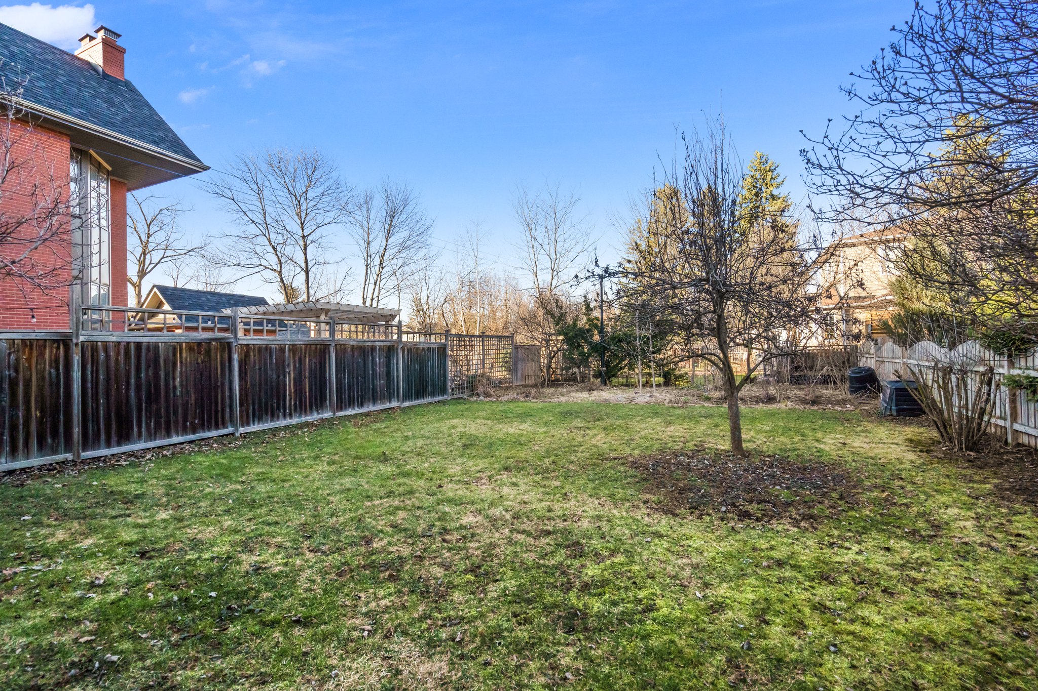 82 Mill St S, Brampton, ON L6Y 1S8, CA Photo 30