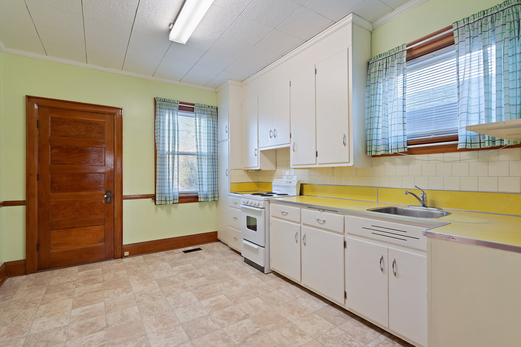 82 Mill St S, Brampton, ON L6Y 1S8, CA Photo 12