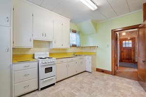 82 Mill St S, Brampton, ON L6Y 1S8, CA Photo 12