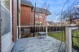 82 Mill St S, Brampton, ON L6Y 1S8, CA Photo 28