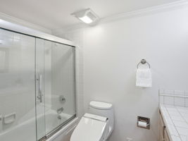 053_F8_82 Milland Dr