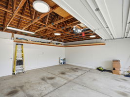 059_F8_82 Milland Dr