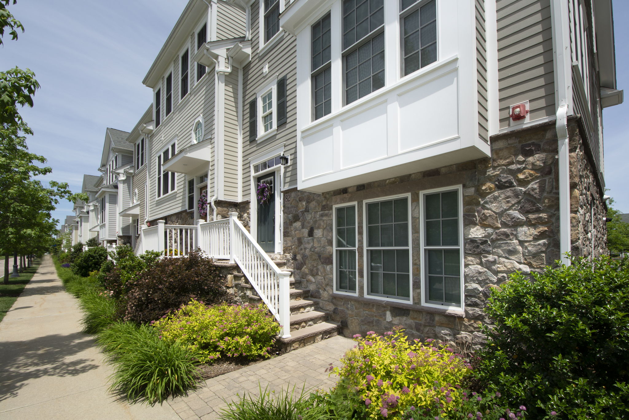  82 Parkview St, Weymouth, MA 02190, US Photo 2