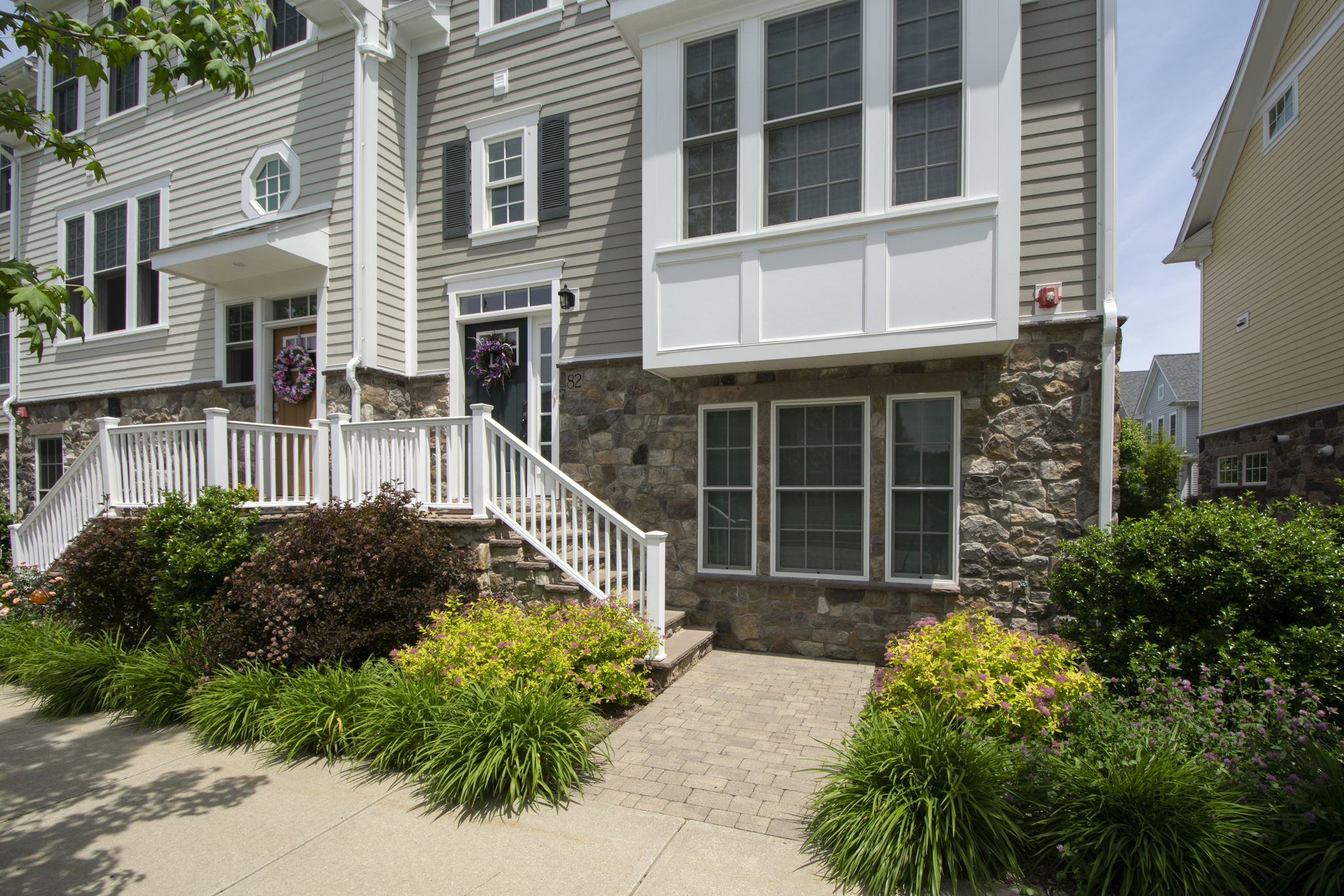  82 Parkview St, Weymouth, MA 02190, US