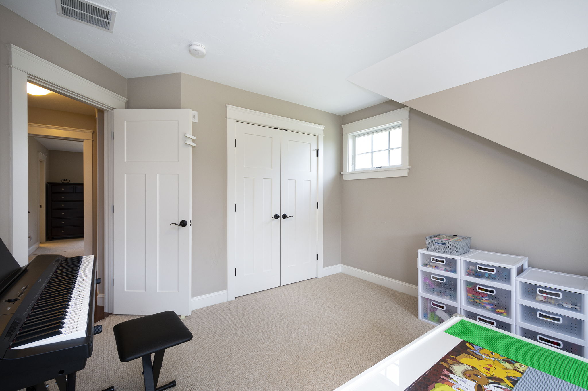  82 Parkview St, Weymouth, MA 02190, US Photo 23