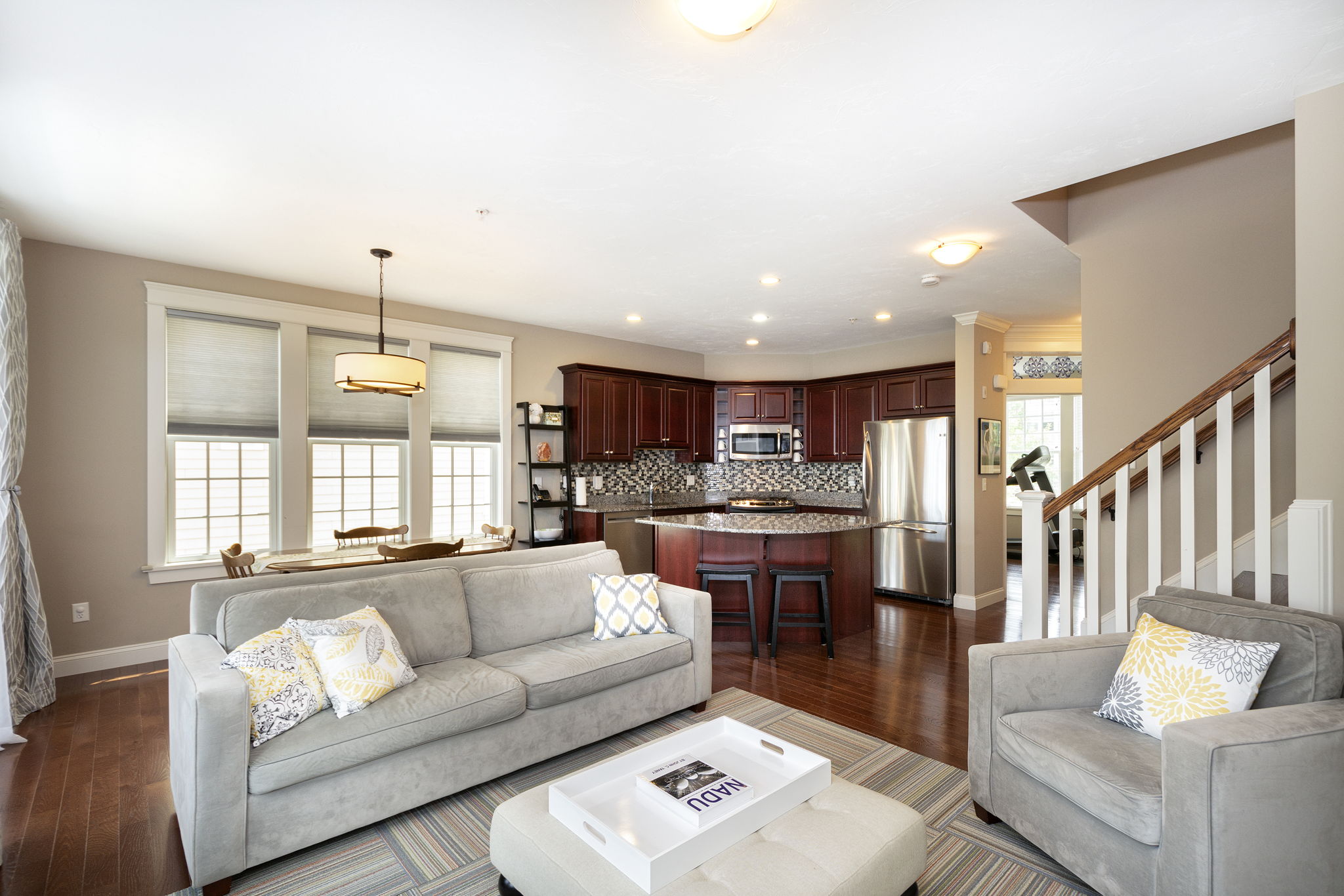  82 Parkview St, Weymouth, MA 02190, US Photo 17