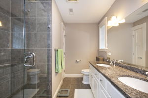  82 Parkview St, Weymouth, MA 02190, US Photo 27