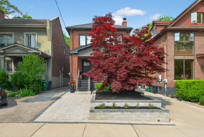 82 Pinewood Ave, Toronto ON