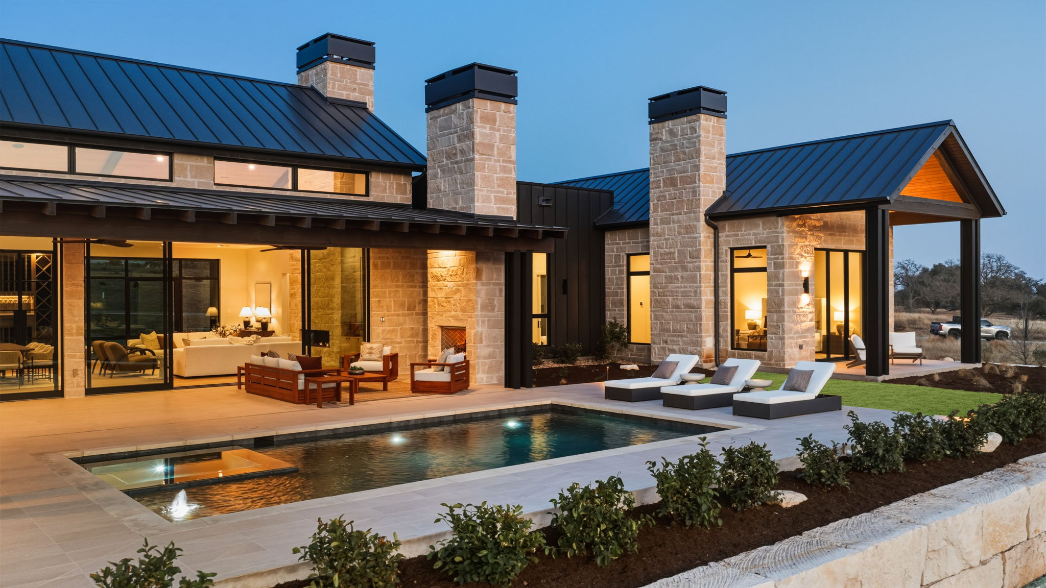  Photo 47