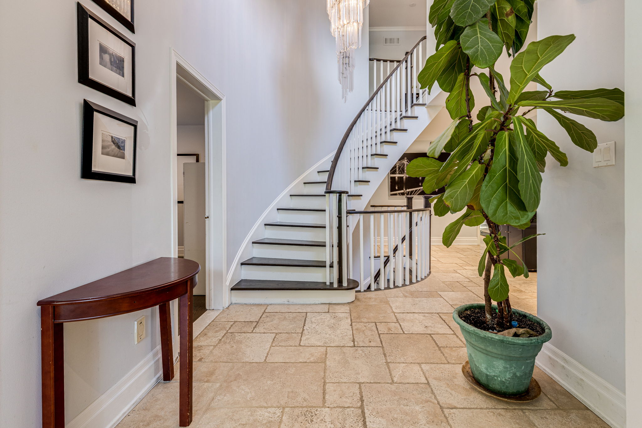 Newmarket property showcase — delivered property photograph 6