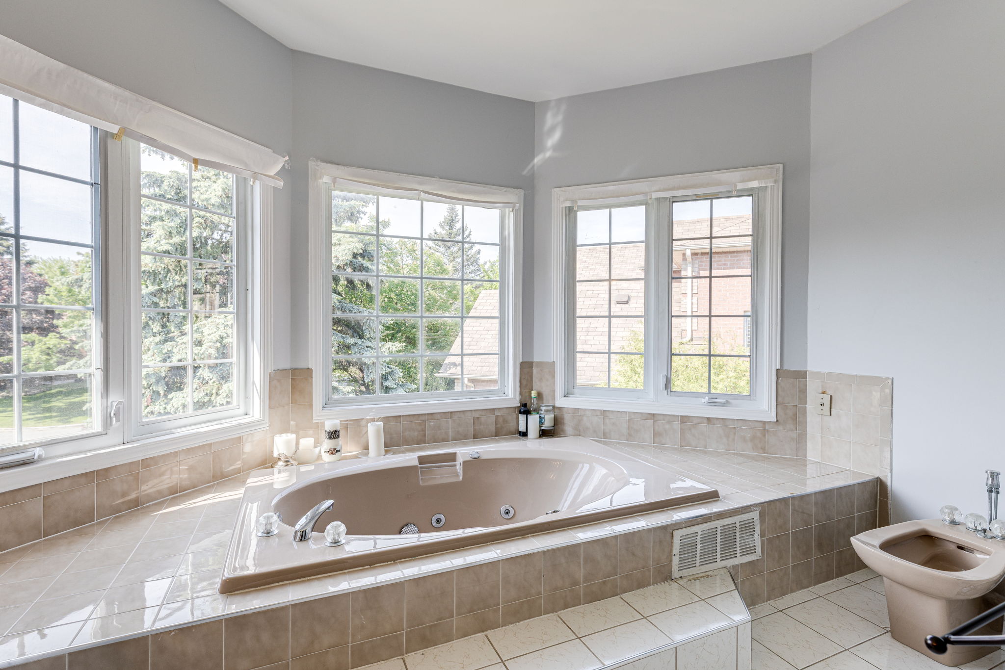 Newmarket property showcase — delivered property photograph 28
