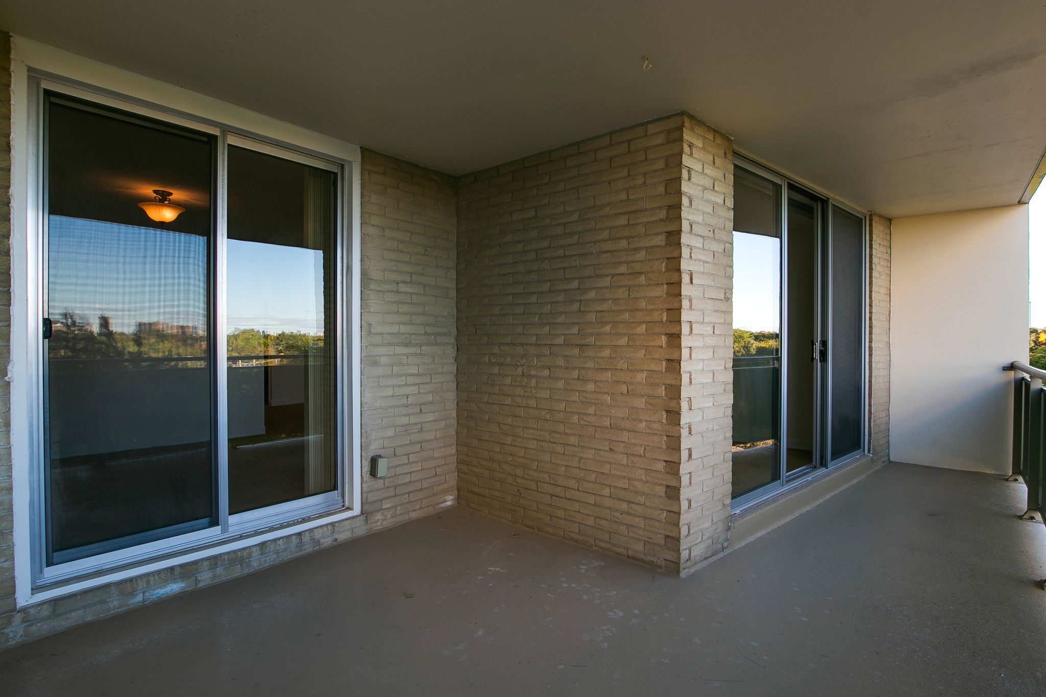  Photo 35