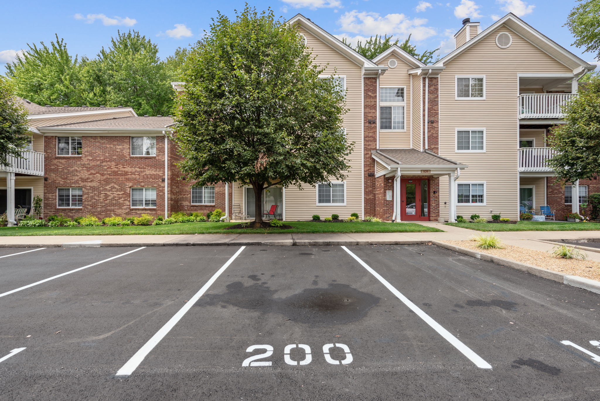 02_Exterior