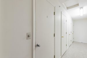 28_Interior