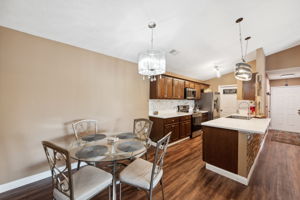 11_Interior