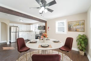 DSC04400-Edit virtually staged.jpeg