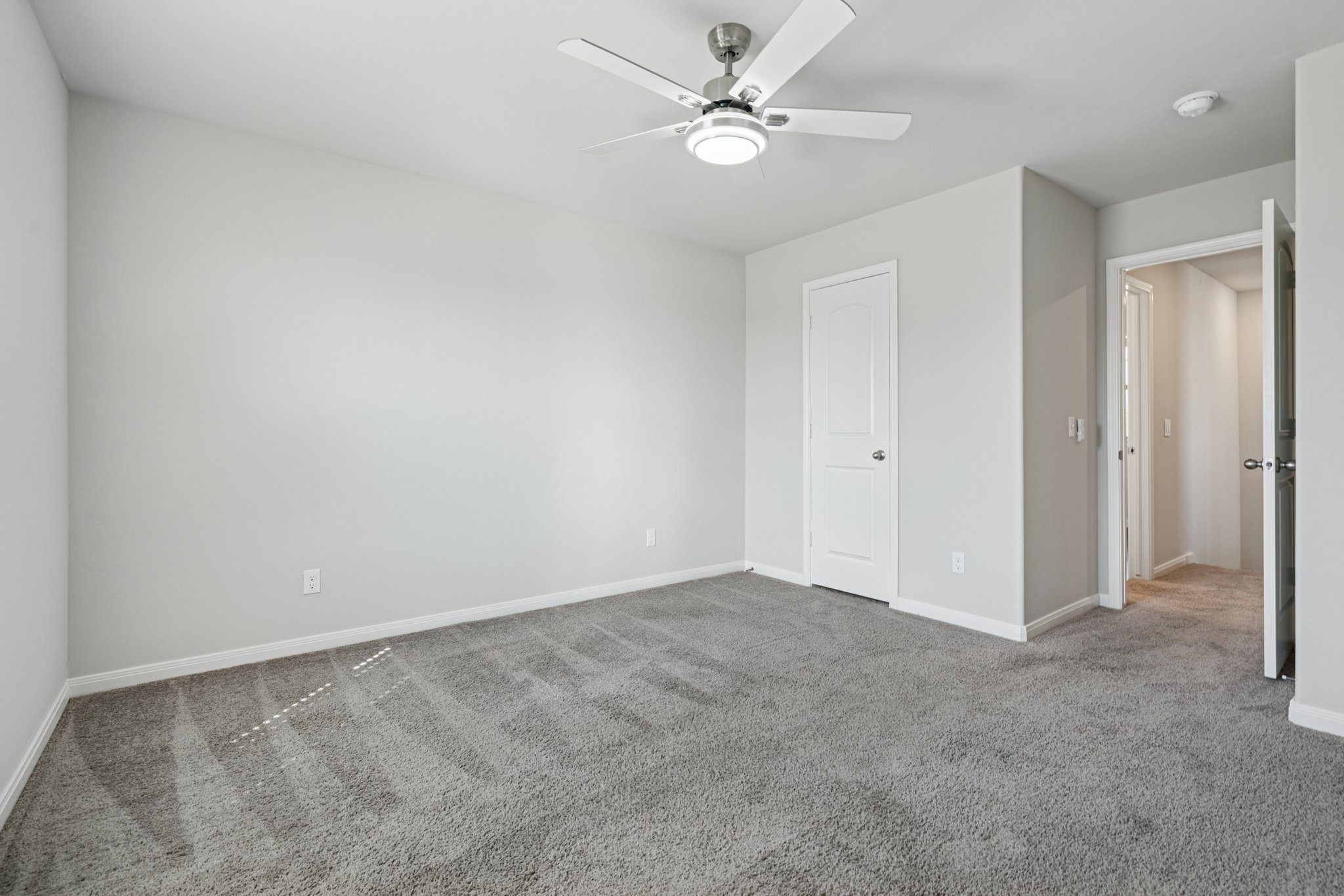 820 NW 5th St_027.jpg