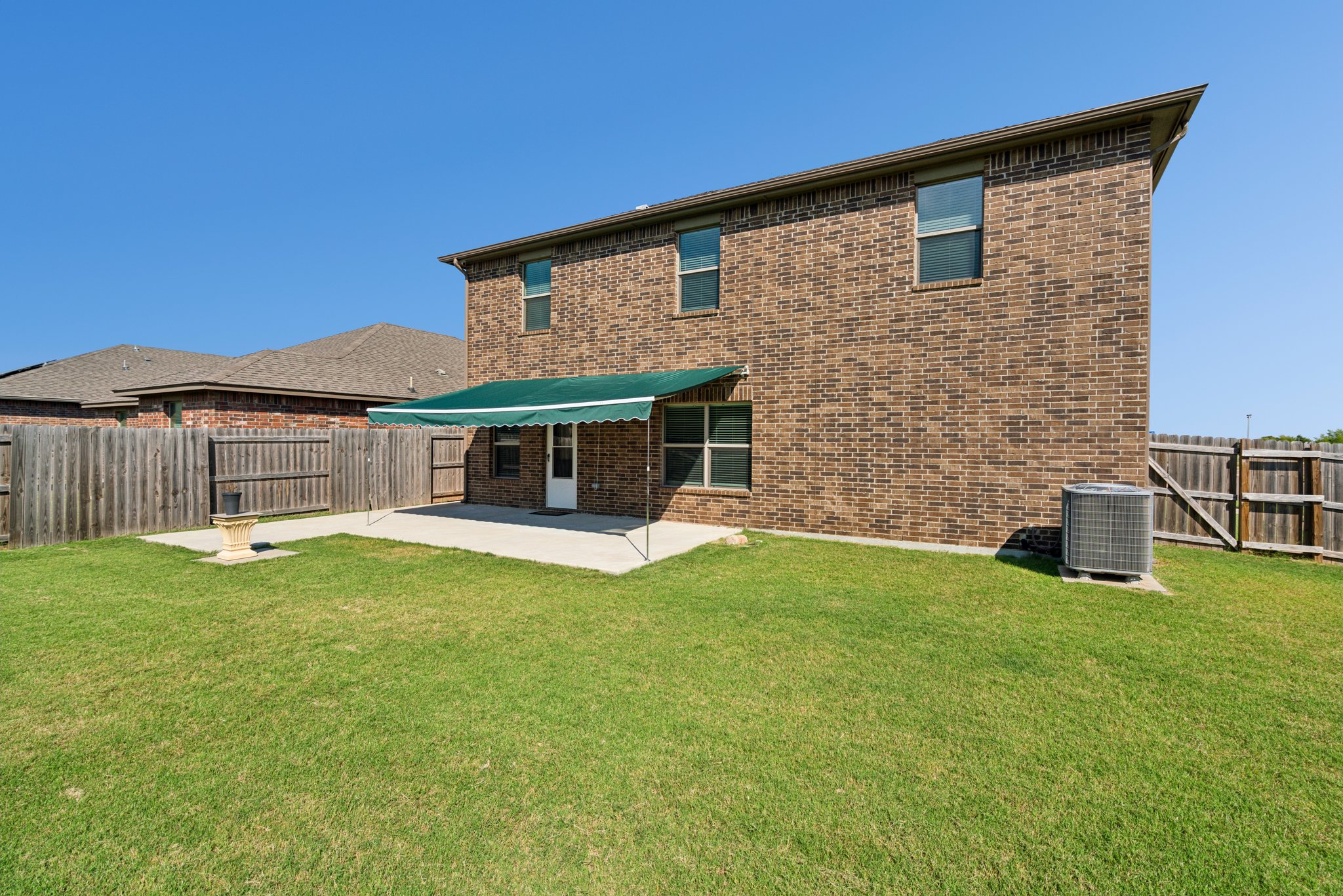 820 NW 5th St_041.jpg