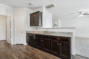 820 NW 5th St_015.jpg
