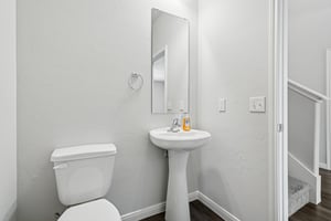 820 NW 5th St_038.jpg