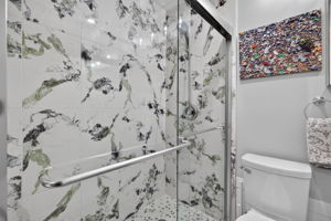 Guest Bathroom 2